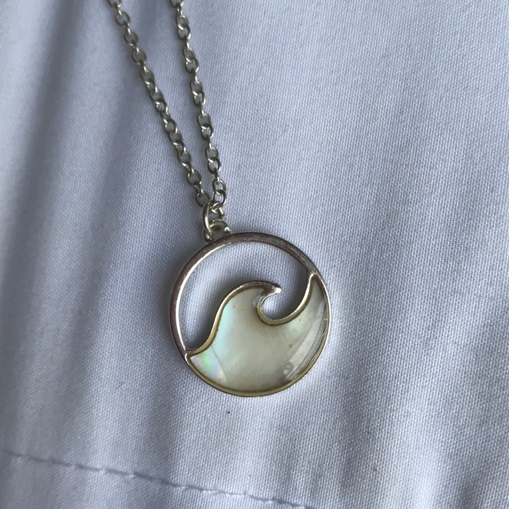 Ocean wave necklace
